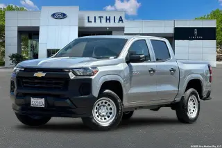Chevrolet Colorado 2024 4x2 Work Truck 4dr Crew Cab 5 ft. SB