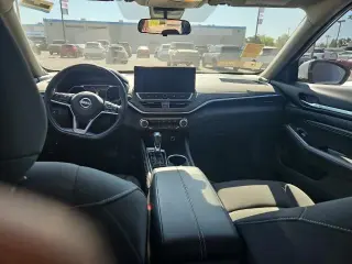 Nissan Altima 2023 2.5 SV 4dr Sedan