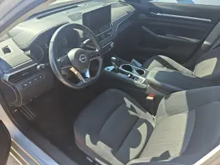 Nissan Altima 2023 2.5 SV 4dr Sedan
