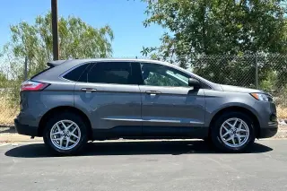 Ford Edge 2022 AWD SEL 4dr Crossover