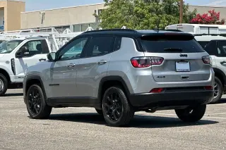 Jeep Compass 2023 4x4 Latitude 4dr SUV