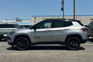Jeep Compass 2023 4x4 Latitude 4dr SUV