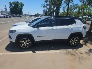 Jeep Compass 2025 4x4 Limited 4dr SUV