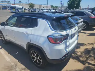 Jeep Compass 2025 4x4 Limited 4dr SUV