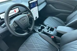 Ford Mustang Mach-E 2025 Select 4dr SUV