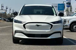 Ford Mustang Mach-E 2025 Select 4dr SUV