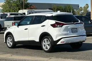 Nissan Kicks 2024 S 4dr Crossover