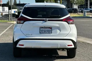 Nissan Kicks 2024 S 4dr Crossover