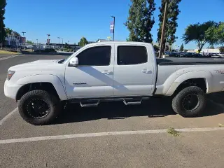 Toyota Tacoma 2013 4x4 V6 4dr Double Cab 6.1 ft SB 5A
