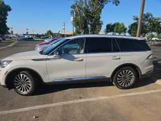 Lincoln Aviator 2022 Reserve 4dr SUV