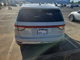 Lincoln Aviator 2022 Reserve 4dr SUV