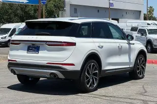 Lincoln Corsair 2024 Reserve 4dr SUV