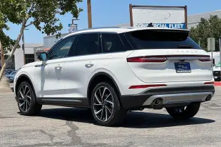 Lincoln Corsair 2024 Reserve 4dr SUV