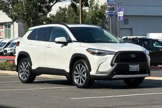 Toyota Corolla Cross 2023 XLE 4dr Crossover