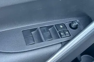 Toyota Corolla Cross 2023 XLE 4dr Crossover