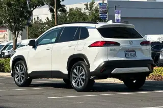 Toyota Corolla Cross 2023 XLE 4dr Crossover