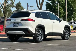 Toyota Corolla Cross 2023 XLE 4dr Crossover