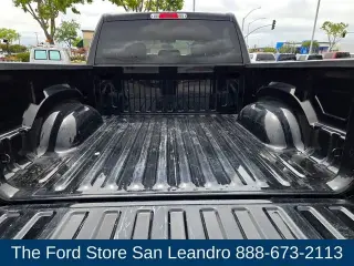 Ram 1500 2023 4x4 Big Horn 4dr Crew Cab 5.6 ft. SB Pickup