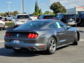 Ford Mustang 2016 V6 2dr Fastback