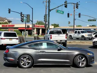 Ford Mustang 2016 V6 2dr Fastback