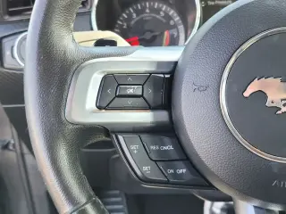 Ford Mustang 2016 V6 2dr Fastback