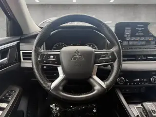Mitsubishi Outlander 2022 SE 4dr SUV