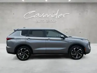 Mitsubishi Outlander 2022 SE 4dr SUV