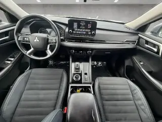 Mitsubishi Outlander 2022 SE 4dr SUV