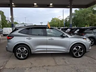Ford Escape 2023 AWD ST-Line Select 4dr SUV