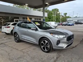 Ford Escape 2023 AWD ST-Line Select 4dr SUV