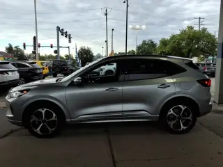 Ford Escape 2023 AWD ST-Line Select 4dr SUV
