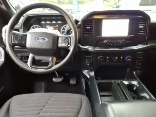 Ford F-150 2023 4x4 XLT 4dr SuperCab 6.5 ft. SB