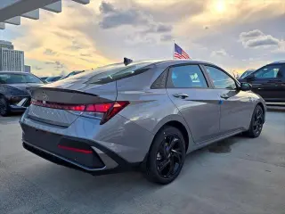 Hyundai ELANTRA 2026 SEL Sport 4dr Sedan