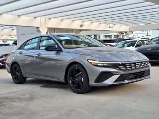 Hyundai ELANTRA 2026 SEL Sport 4dr Sedan