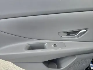 Hyundai ELANTRA 2026 SEL Sport 4dr Sedan