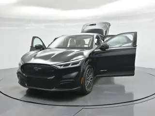 Ford Mustang Mach-E 2025 Premium 4dr SUV