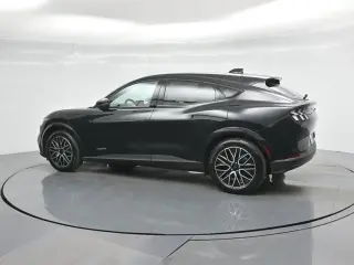Ford Mustang Mach-E 2025 Premium 4dr SUV