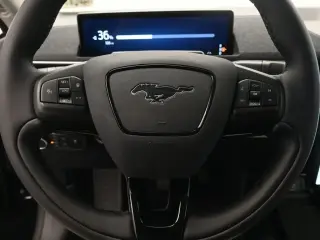 Ford Mustang Mach-E 2025 Premium 4dr SUV