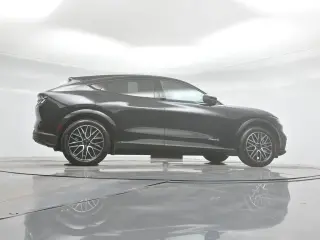Ford Mustang Mach-E 2025 Premium 4dr SUV