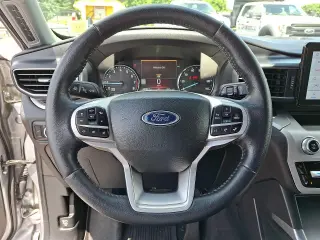 Ford Explorer 2022 AWD XLT 4dr SUV