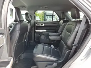 Ford Explorer 2022 AWD XLT 4dr SUV
