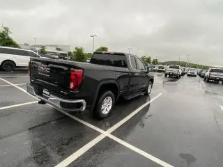 GMC Sierra 1500 2024 4x2 SLE 4dr Double Cab 6.6 ft. SB