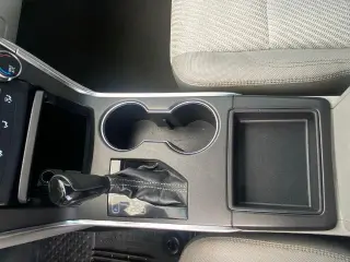 Toyota Camry 2017 SE 4dr Sedan
