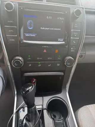 Toyota Camry 2017 SE 4dr Sedan