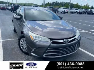 Toyota Camry 2017 SE 4dr Sedan