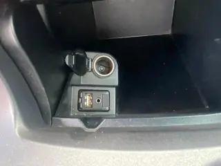 Toyota Camry 2017 SE 4dr Sedan
