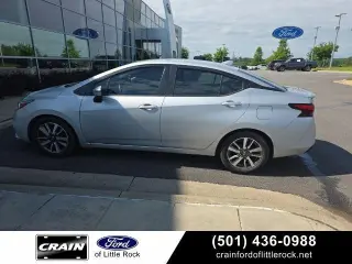 Nissan Versa 2020 SV 4dr Sedan