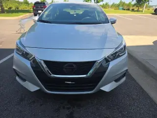 Nissan Versa 2020 SV 4dr Sedan
