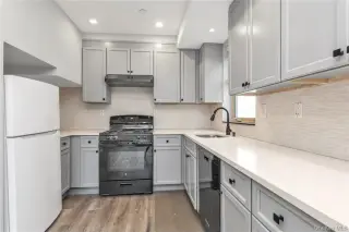 Tres cuartos Apt/Fresh Meadows