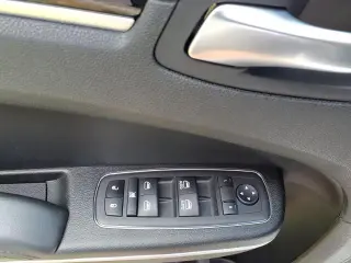 Chrysler 300 2023 AWD Touring L 4dr Sedan
